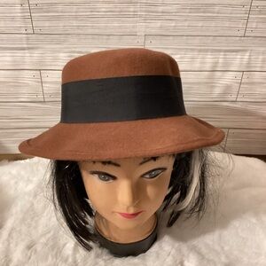 Arlin Brown 100%Wool Women’s Hat